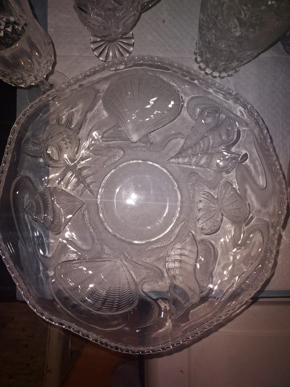 Clear Cut Glass Decorative Vase - Elegant Crystal Effect
